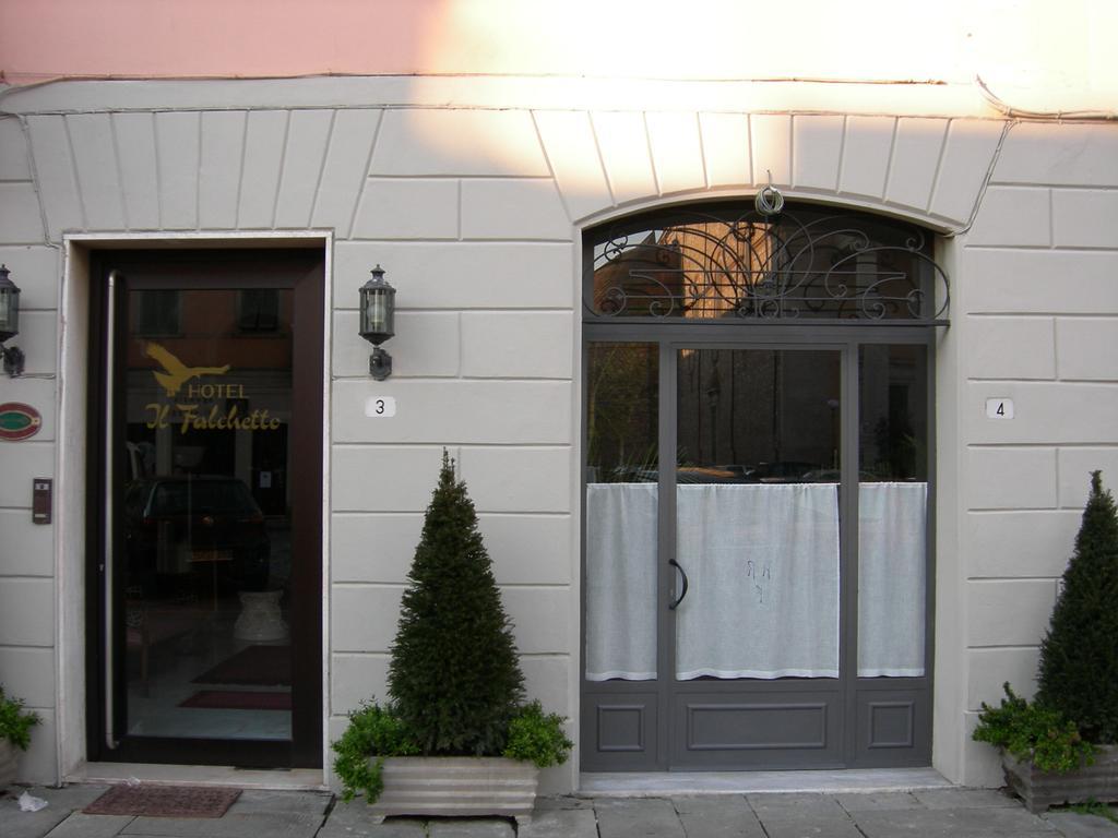 Hotel Il Falchetto Понтедера Экстерьер фото