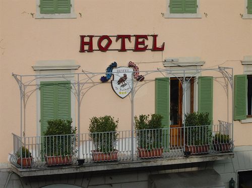 Hotel Il Falchetto Понтедера Экстерьер фото